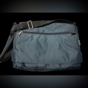 Targus Blue And Orange Messenger Bag For Men, Laptop Crossbody, Adjustable Strap